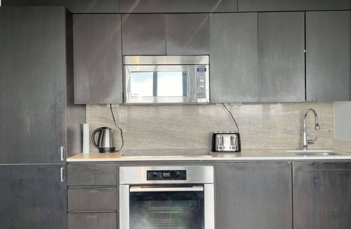 CityPlace Hotel | RivetStays | The Parade Superior Suite – 2 Bedroom Condo