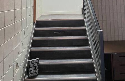Clairmont Apartment | RNDup Urban Lofts Exec Single Room Modern and Trendy!