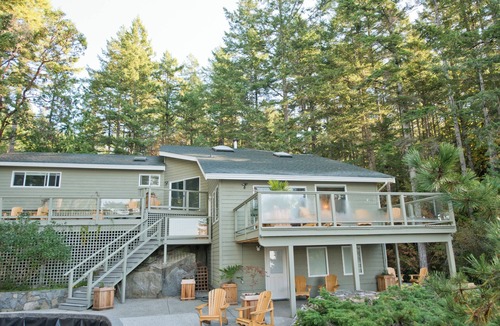 Halfmoon Bay House | Rockwater Resort House