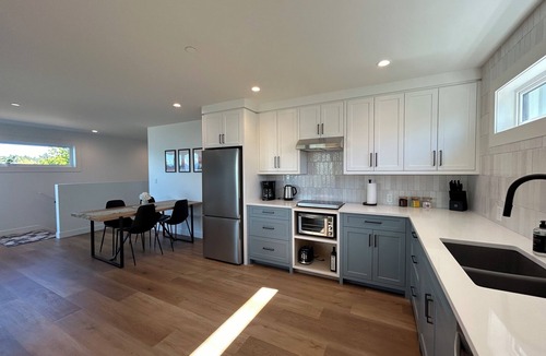 Regional District of Nanaimo Apartment | Rooftop Suite with Spectacular Oceanview!
