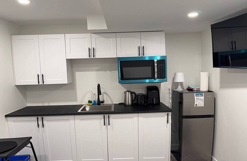 Fort Gary House | Room-haven in the Prairies 1BR S