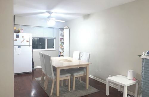 Burnaby House | Room in Burnaby