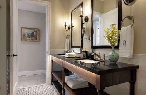 Esquimalt Hotel | Rosemead House