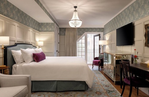 Esquimalt Hotel | Rosemead House