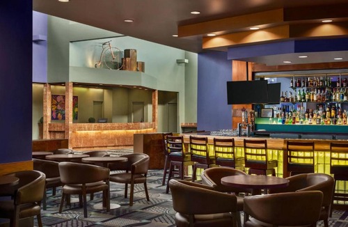 West Edmonton Hotel | Royal Hotel West Edmonton, Trademark Collection by Wyndham