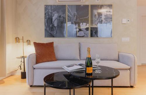 Chinatown Apartment | Rozenhaus Hotel - Downtown Montreal
