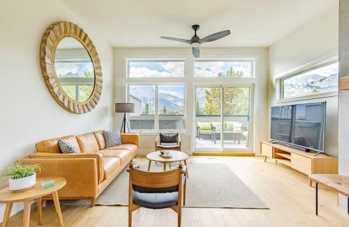 Teepee Town House | Rundleview - Impeccable Design and Private Hot Tub