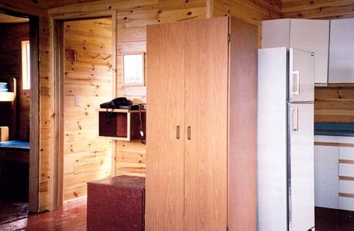Thunder Bay Cabin | Rustic Log Cabin Rental for Six on D'Alton Lake in Thunder Bay, Ontario