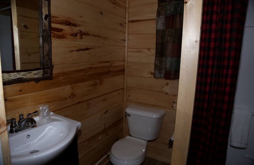 Schroon Lake Cabin | Rustic Vacation Rental for Couples near Hoffman Notch, New York