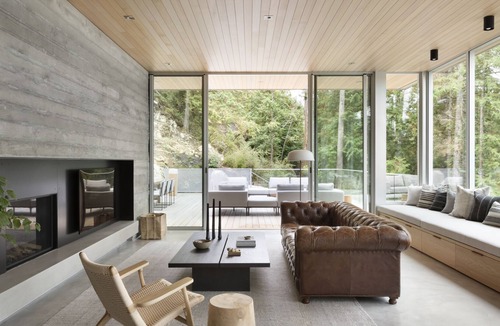 Madeira Park House | Sakinaw Lake Architectural Midcentury Modern Lakehouse
