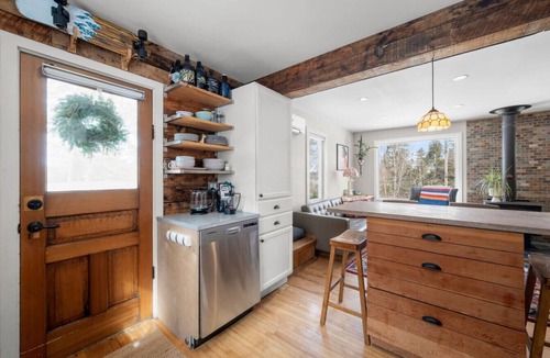 Halifax House | Salty Breeze Cottage