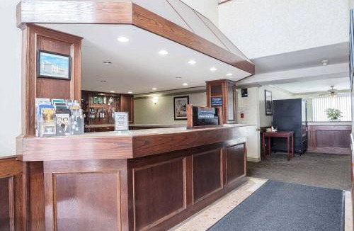 Smithers Hotel | Sandman Inn Smithers