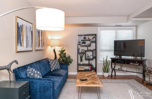 Invermere Apartment | Sapphire Serenity Hot Tub Pool Ground Floor