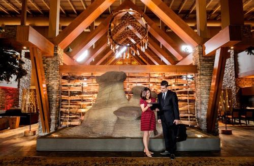 Southside Hotel | Sawridge Inn and Conference Centre Edmonton South