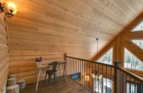 Amherst Cabin | Scandinavian Luxury Log Home + Private Spa