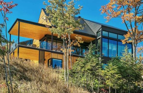 Saint-Joseph-de-la-Rive Ski Chalet | Secret Charlevoix - River View & Spa