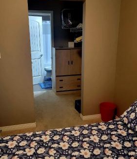 Panorama Hills Apartment | Self-contained 1bedroom with parking