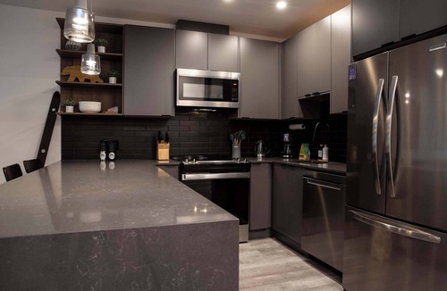 Revelstoke Apartment | Selkirk Staytion - Stylish Condo with Hot Tub