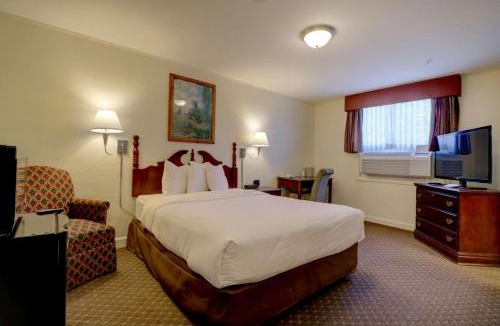 Augusta Hotel | Senator Inn & Spa