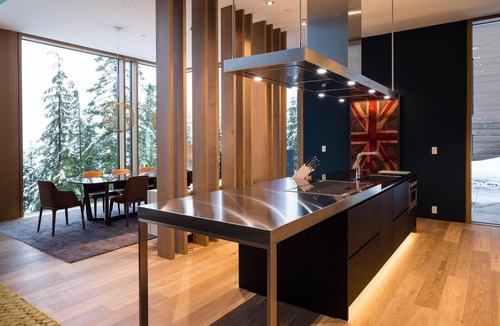 Whistler Creekside Ski Chalet | Serenity Estate Kadenwood | Ski-In Out, Hot Tub, Pool Table, Cinema Room