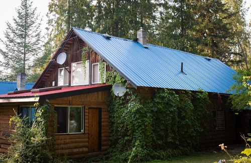 Mara House | Shea's Utopia in beautiful Mara lake BC