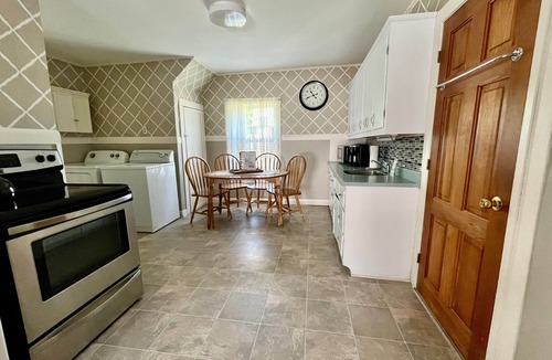 Alma House | Shore Lane Retreat - Alma