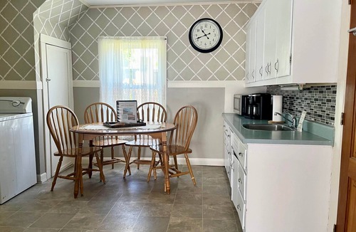 Alma House | Shore Lane Retreat - Alma