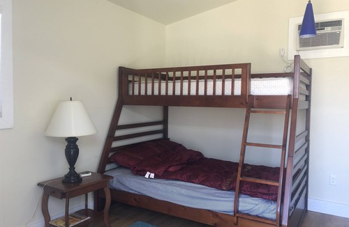 Blind Bay Resort | Shuswap 3 Bedroom Cottage with lake access