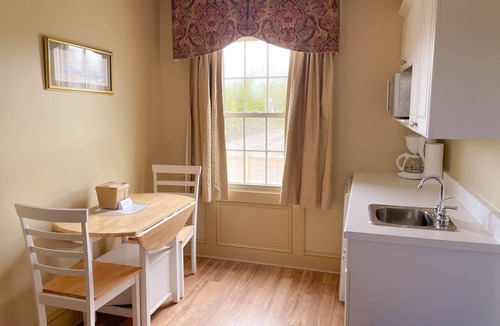 Cavendish Hotel | Silverwood Motel