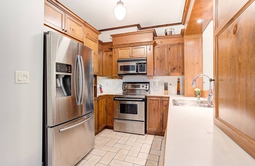 Mont-Tremblant Condo | Ski in shuttle out Mont Tremblant resort Casino