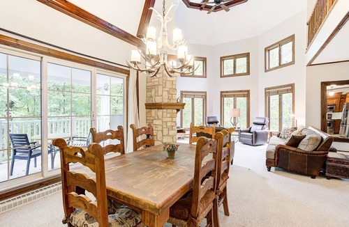 Mont-Tremblant Condo | Ski in shuttle out Mont Tremblant resort Casino