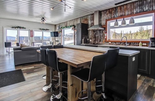 Saint-David-de-Falardeau Condo | Ski Roule | Tavata Chalets | Valinouët