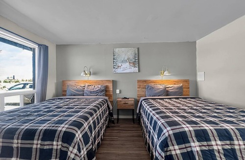 Melancthon Hotel | Skyview Motel