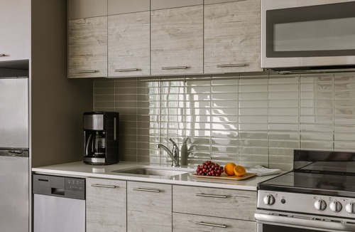 Downtown Toronto Apartment | Sonder at The Liberty | Superior One-Bedroom w/Office