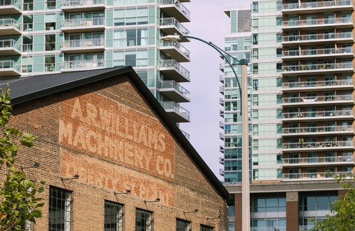 Downtown Toronto Apartment | Sonder at The Liberty | Superior One-Bedroom w/Office