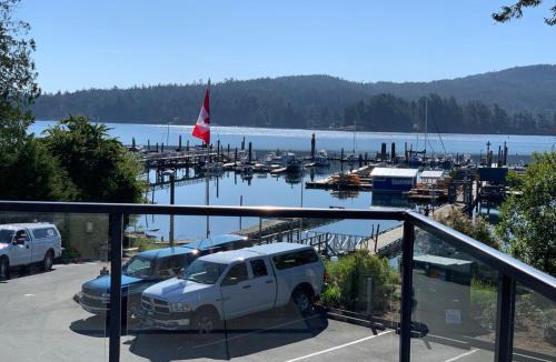 Sooke House | Sooke Oceanview Penthouse - Family Friendly