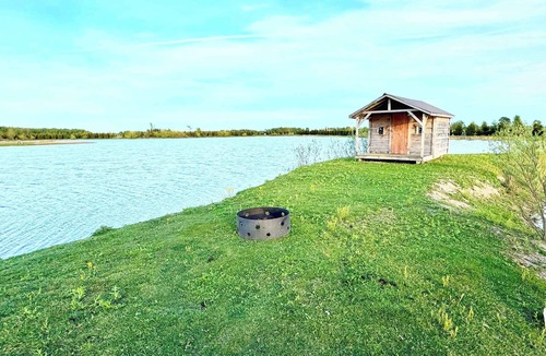 North Perth Cabin | South Cabins - Private Island