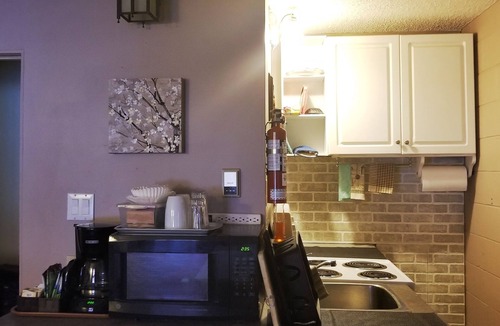 Westlock Hotel | Southview Motel