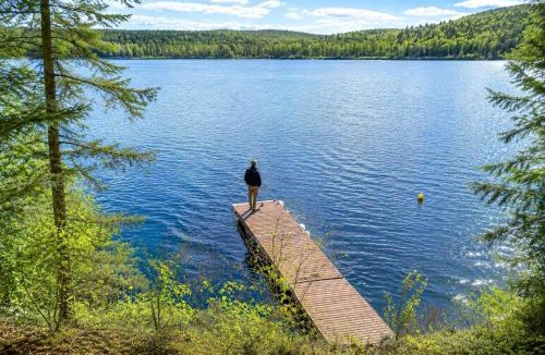 Lac-du-Cerf Ski Chalet | Spa & Lake Access - Nature Grand Lac-du-Cerf