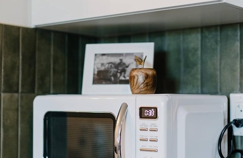 La Crete Apartment | Spacious 1BR Loft in La Crete - Full Kitchen