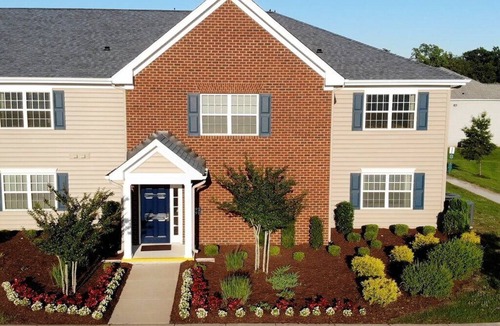 Williamsburg Apartment | Spacious 2 BR | The Colonies At Williamsburg