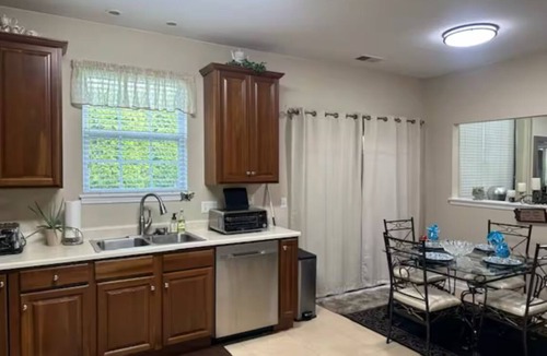 Schererville House | Spacious 2BR/2BA Home w/Modern Comforts – Near Chicago & Indiana Dunes!