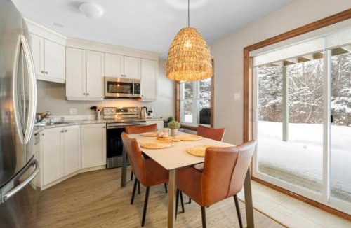 Mont-Tremblant House | Spacious 3-Story Golfside Townhouse with Pool Access Aiglon 1614