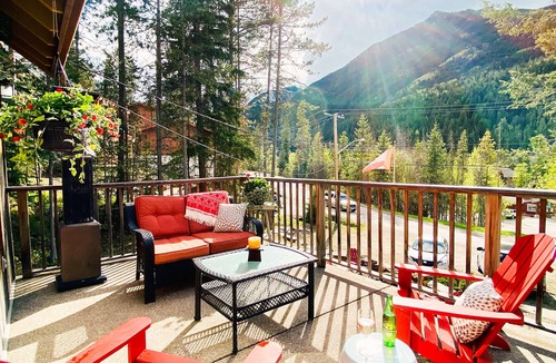 Panorama House | Spacious 5 bedroom Panorama Mountain Retreat !