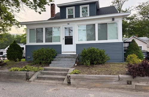 Old Orchard Beach House | Spacious 5 BR Coastal Retreat - Perfect 4 Groups