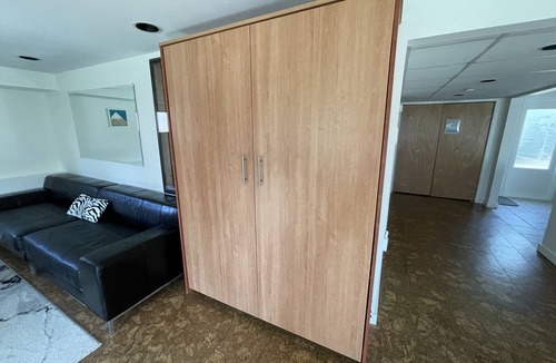 Sidney House | Spacious Accessibility Suite