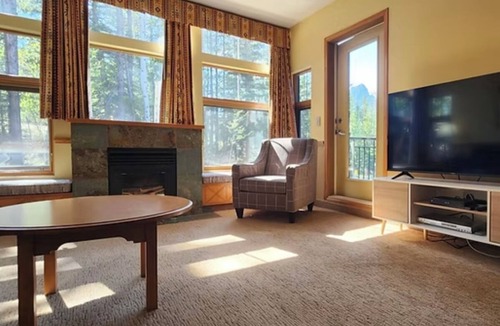 Canmore Resort | Spacious Condo Unit Nestled on Three Sisters Mountainside