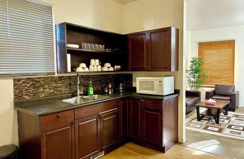 St. James House | Spacious Master Bedroom