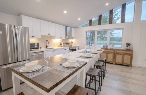 Trent Hills Cottage | Spacious Waterfront Cottage | 1.5 Bath | Family Getaway