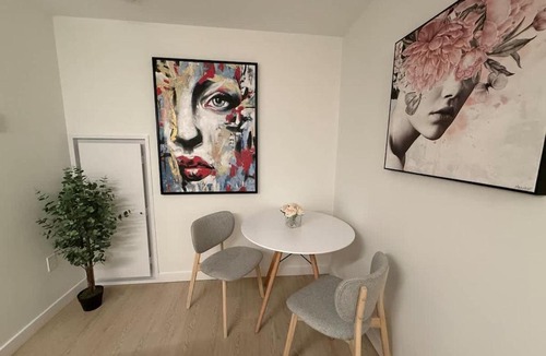North End Apartment | Spotless modern & bright 1 BR in North End Halifax